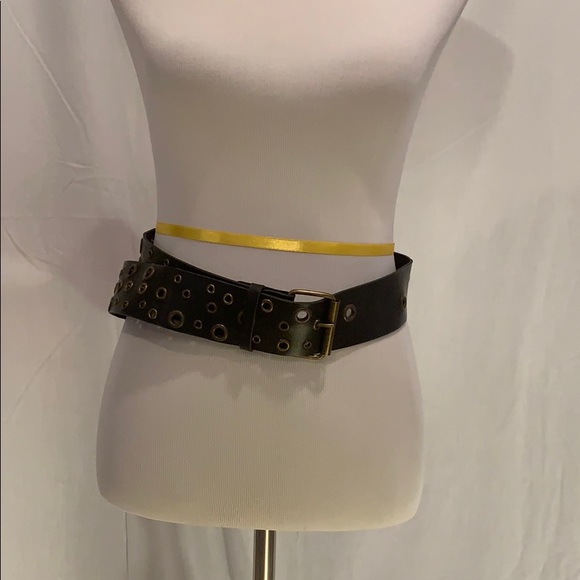 Size 10 women’s pleather belt - Picture 2 of 8